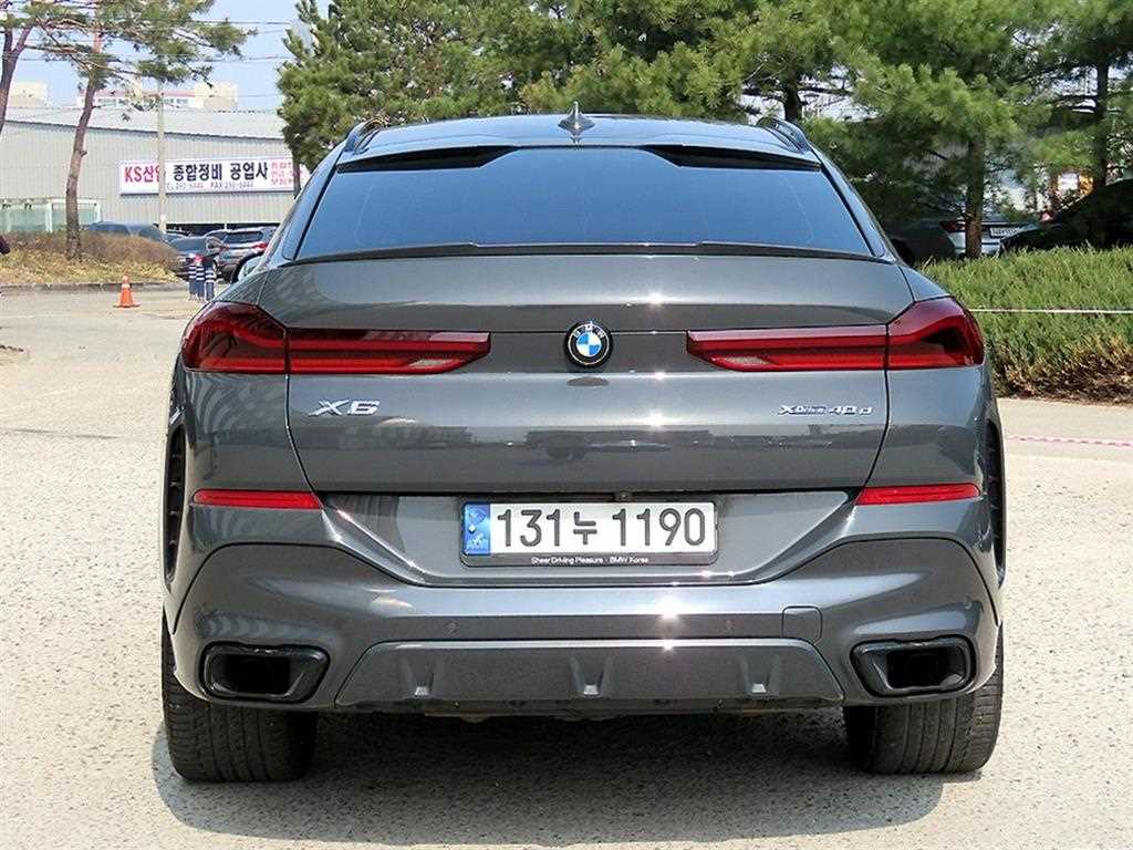 BMW X6 - Vista 4