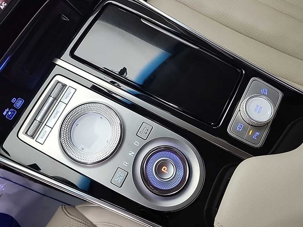 Genesis GV80 - Vista 9