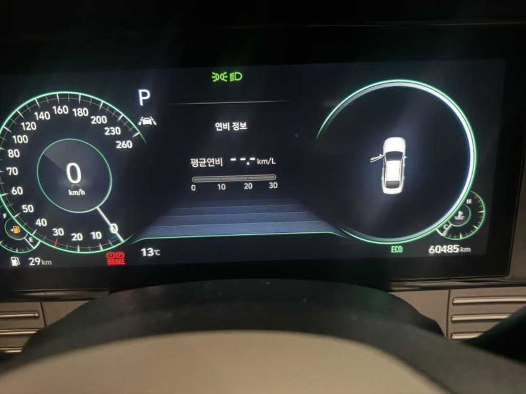 HYUNDAI Grandeur - Vista 5