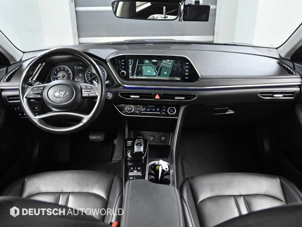 HYUNDAI Sonata - Vista 7