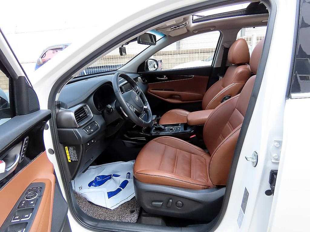 KIA Sorento - Vista 5