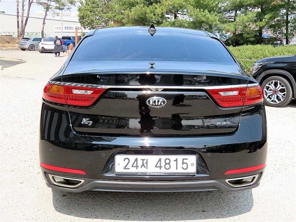 KIA K7 - Vista 4