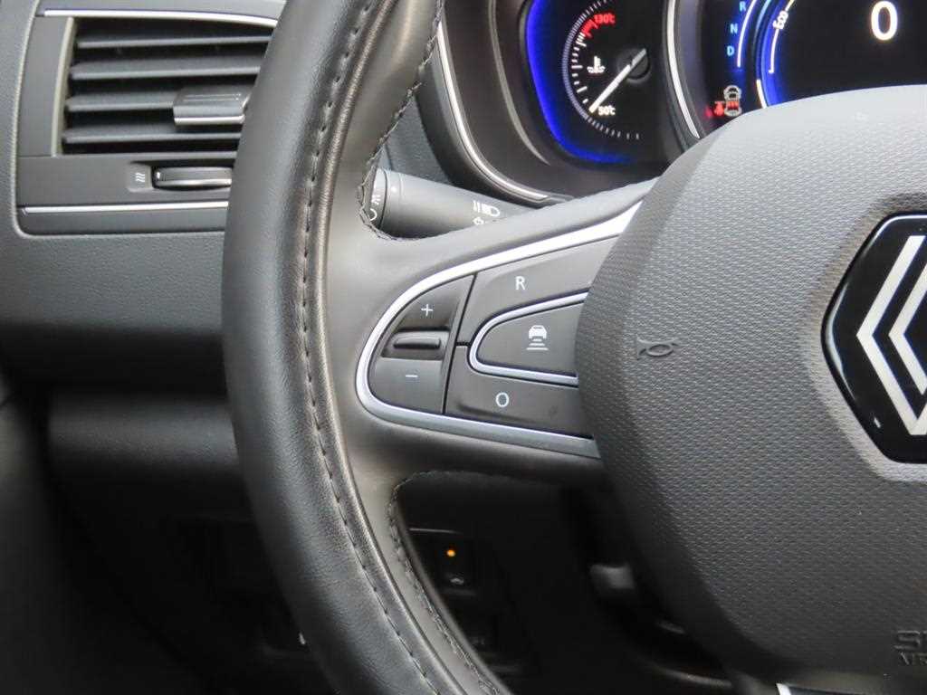 SAMSUNG QM6 - Vista 11