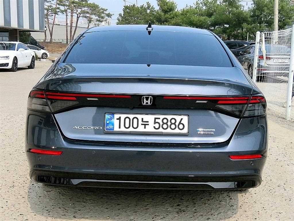 Honda Accord - Vista 4