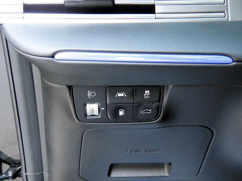 HYUNDAI Grandeur 2020 Negro - Importación desde Corea - HF Imports Iquique - Foto 13