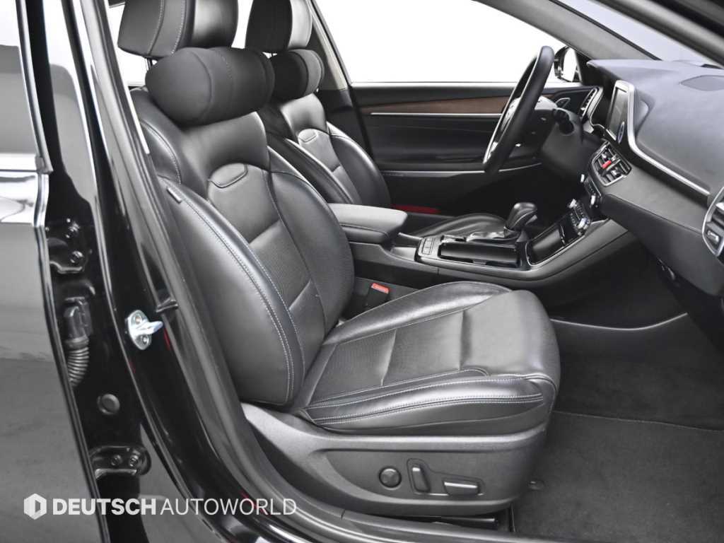 HYUNDAI Grandeur - Vista 10