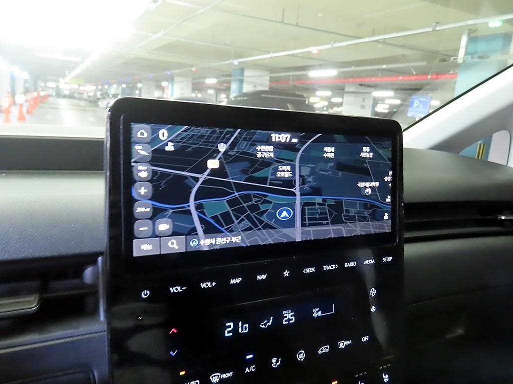 HYUNDAI Staria 2025 Negro - Importación desde Corea - HF Imports Iquique - Foto 13