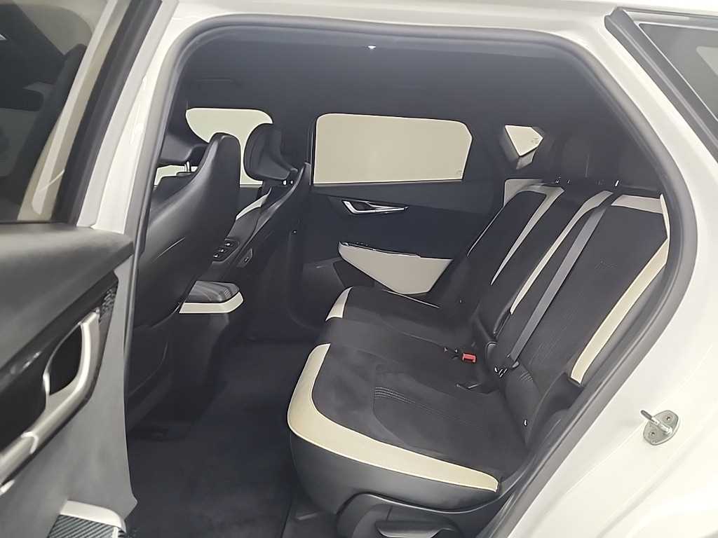 KIA EV6 - Vista 12