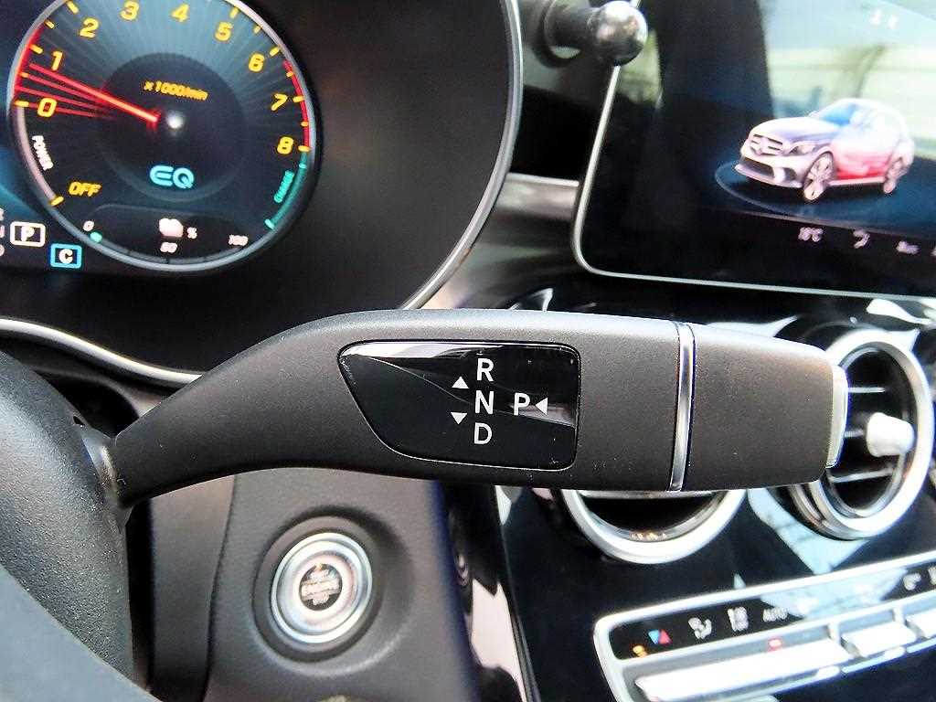 Mercedes Benz C Class - Vista 11