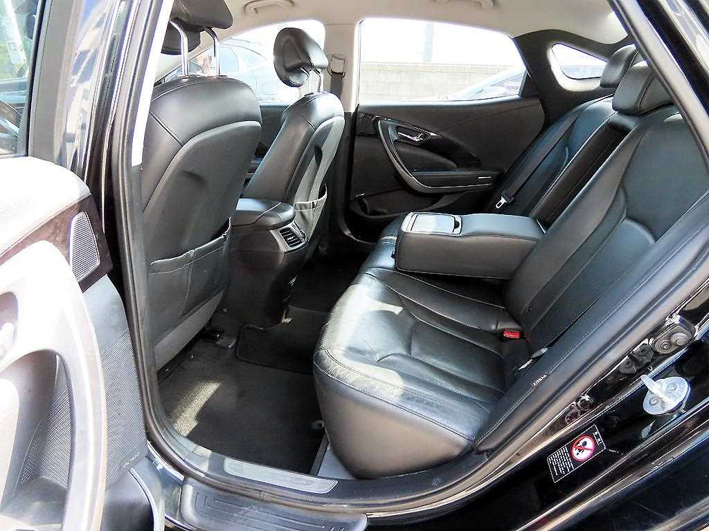 HYUNDAI Grandeur - Vista 6