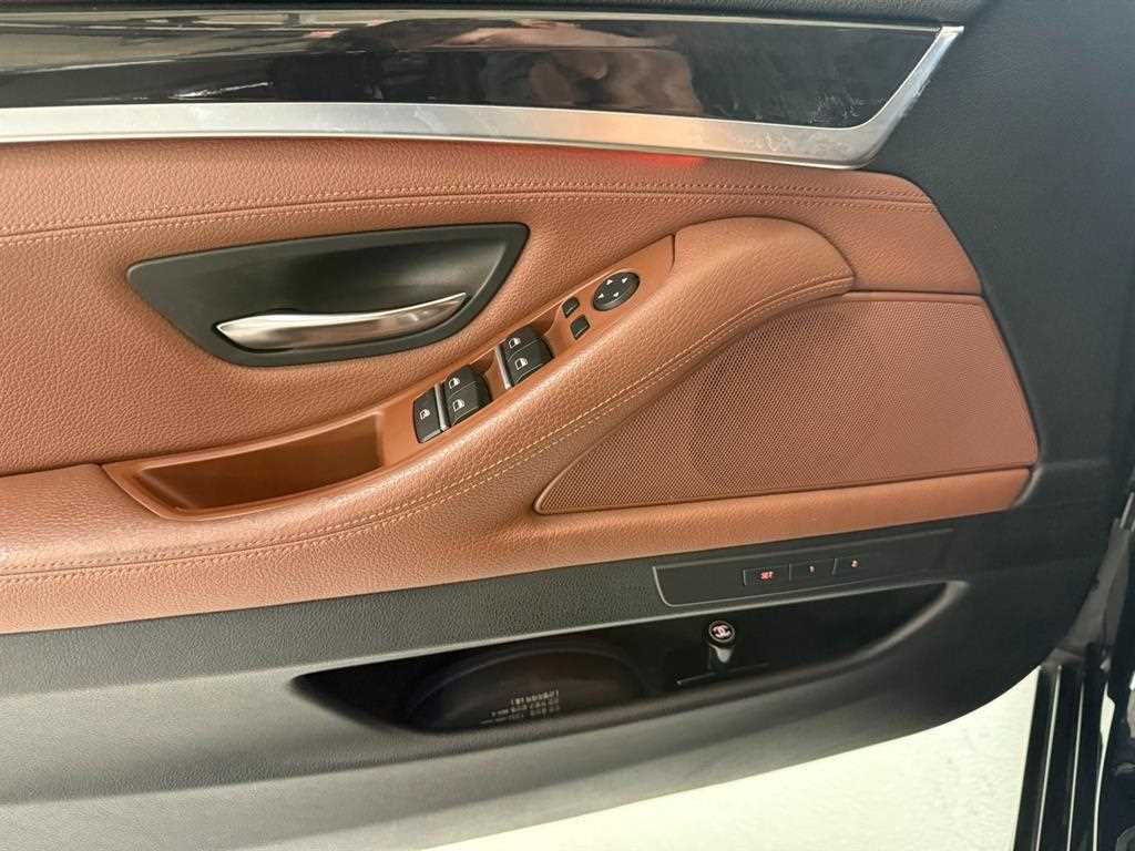 BMW 5 Series - Vista 12