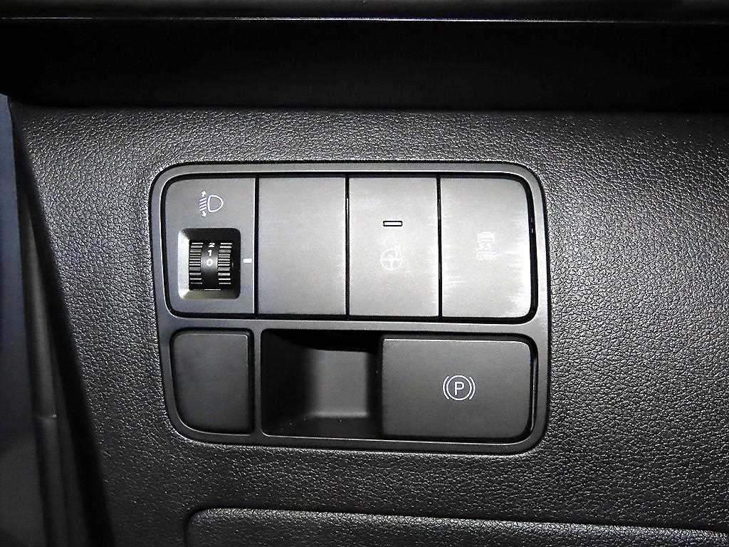 HYUNDAI Staria - Vista 12