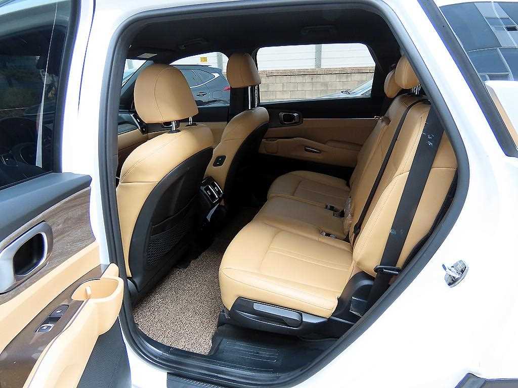 KIA Sorento - Vista 6