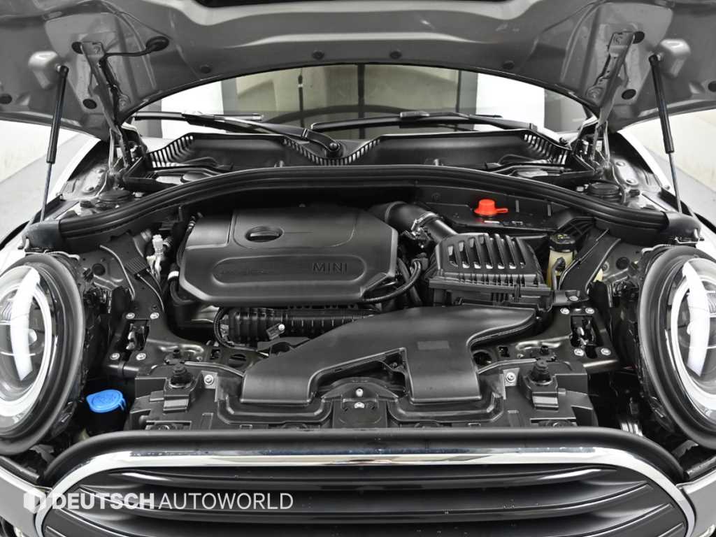 Mini Clubman - Vista 6