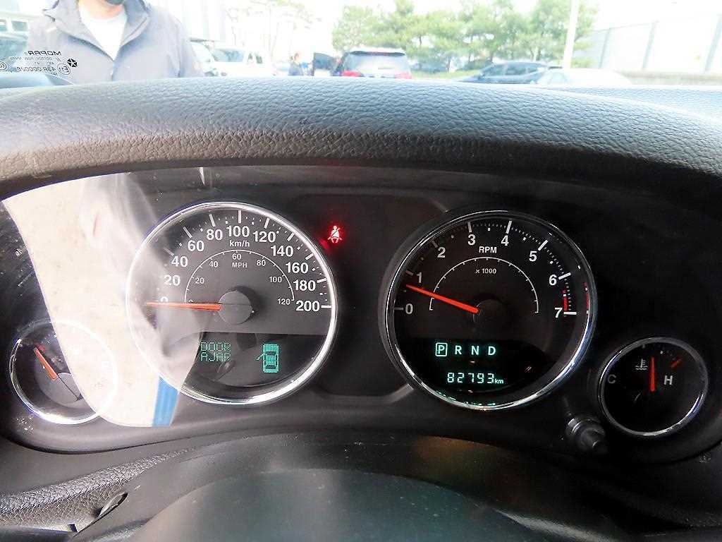 Jeep Wrangler - Vista 9