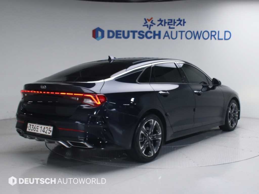 KIA K5 - Vista 4