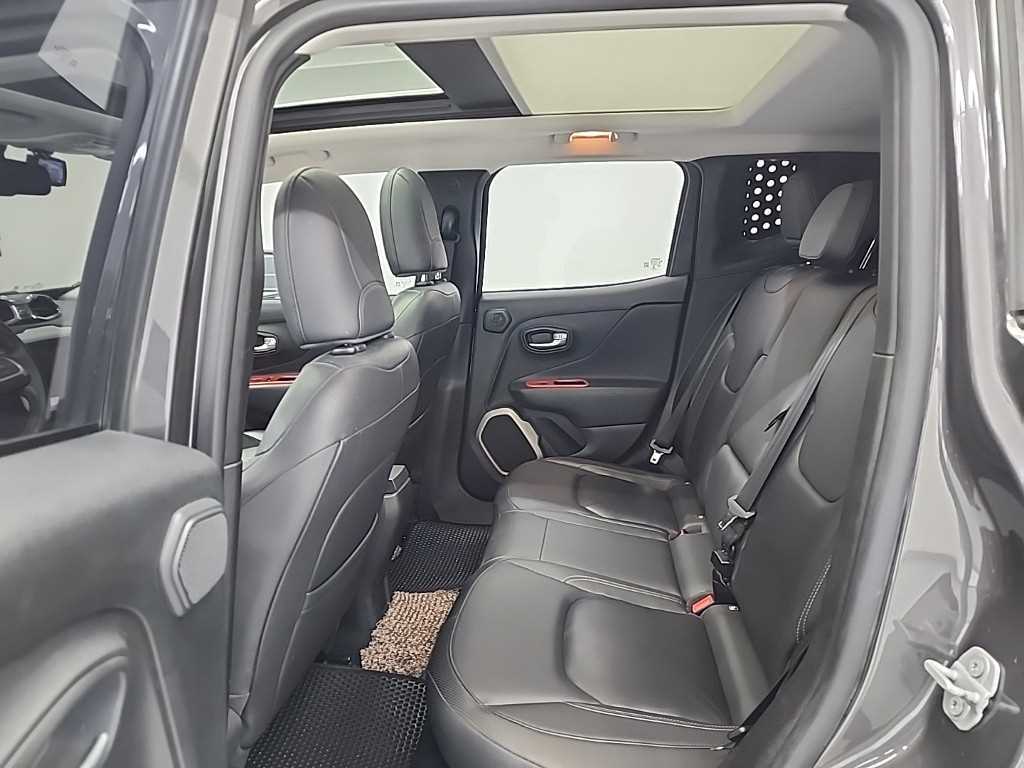 Jeep Renegade - Vista 12