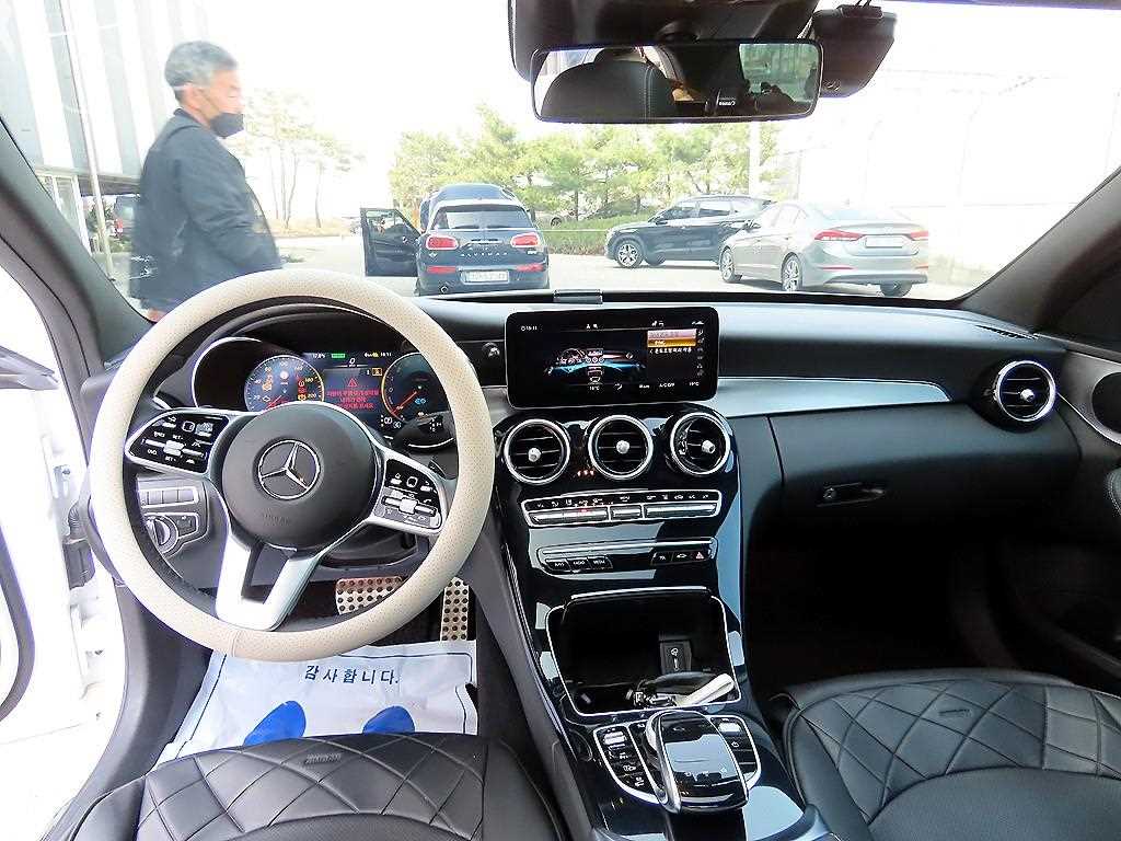 Mercedes Benz C Class - Vista 7