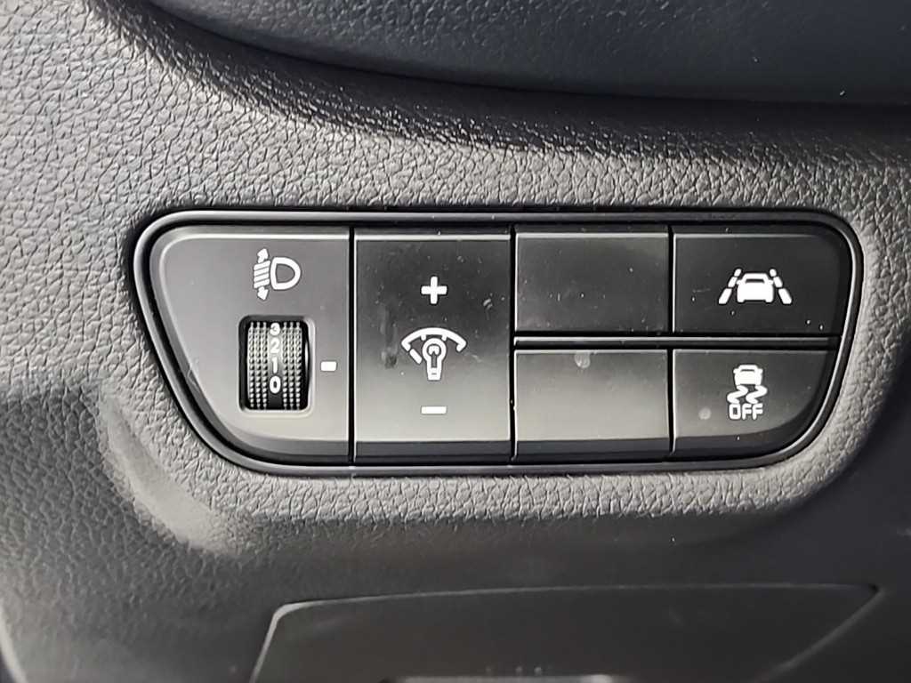 KIA Seltos 2023 Blanco - Importación desde Corea - HF Imports Iquique - Foto 19