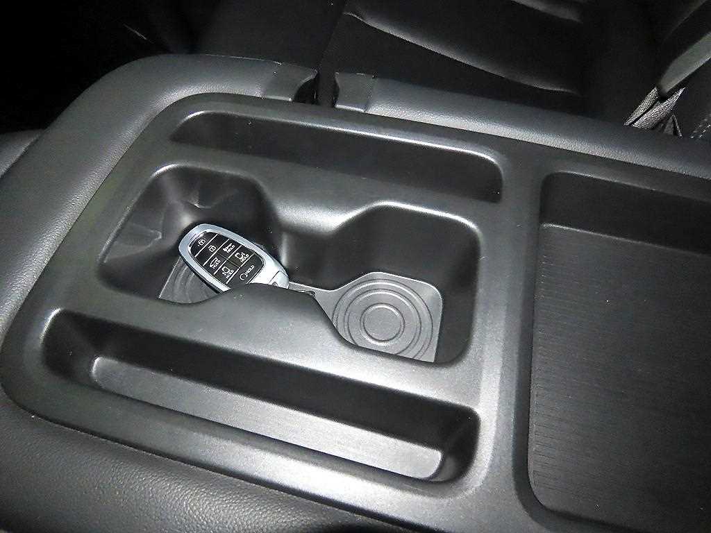 HYUNDAI Staria 2024 Blanco - Importación desde Corea - HF Imports Iquique - Foto 13