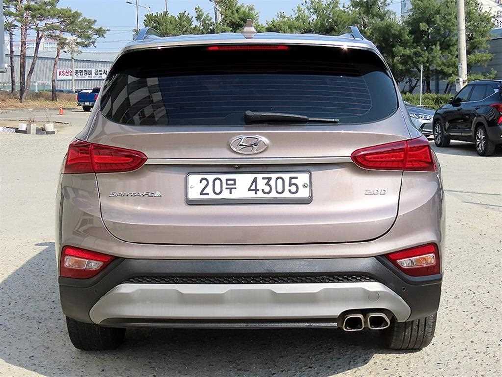 HYUNDAI Santa Fe - Vista 4