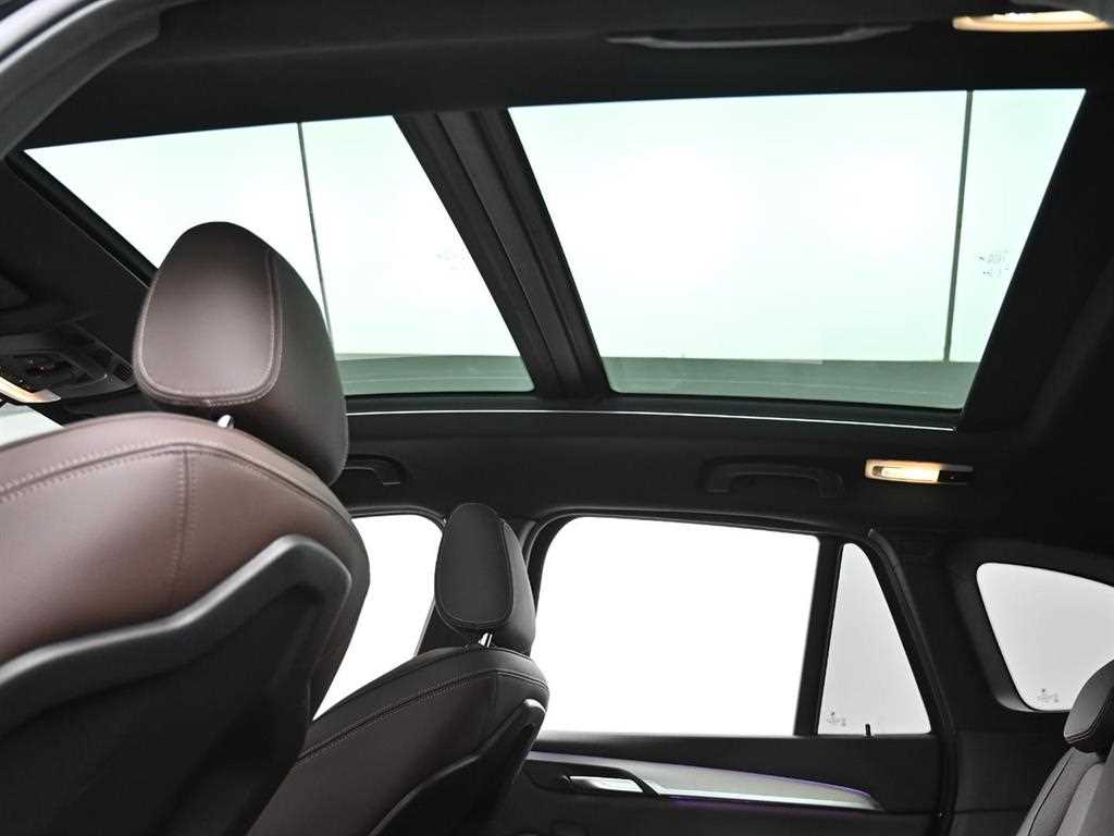 BMW X1 2022 Negro - Importación desde Corea - HF Imports Iquique - Foto 16