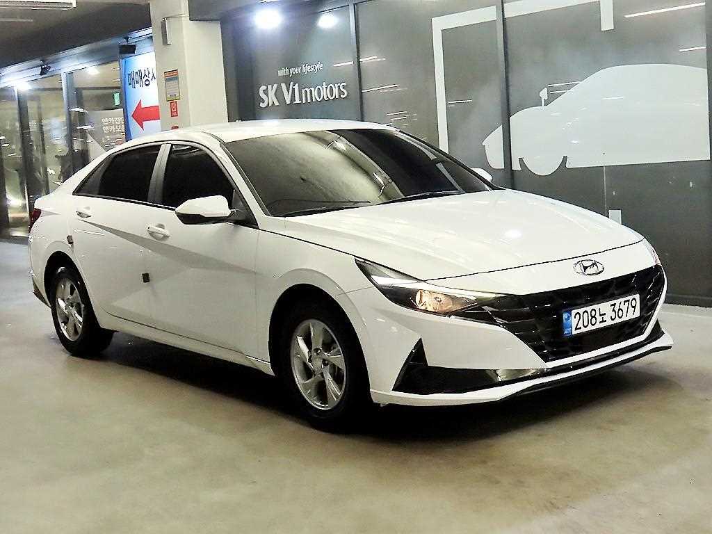 HYUNDAI Avante 2021 Blanco - Importación desde Corea - HF Imports Iquique - Foto 1