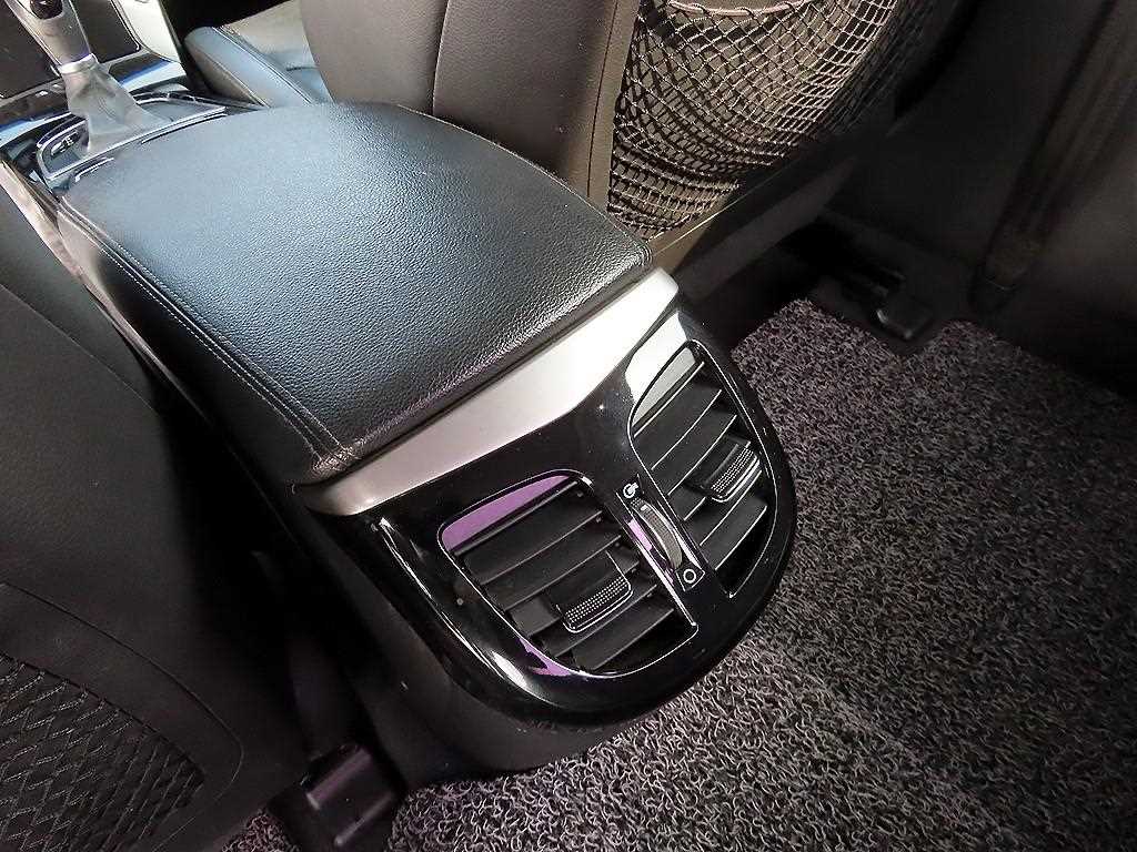 HYUNDAI i40 2014 Blanco - Importación desde Corea - HF Imports Iquique - Foto 17