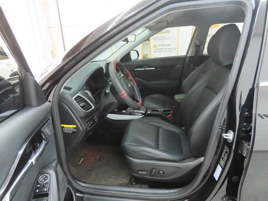 KIA Seltos - Vista 5