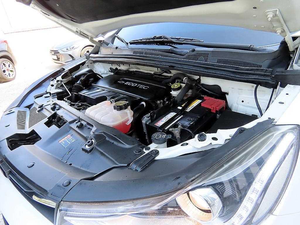 Chevrolet Trax 2018 Blanco - Importación desde Corea - HF Imports Iquique - Foto 18