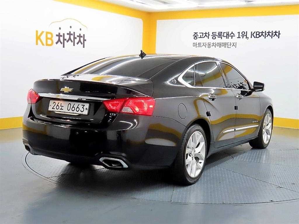 Chevrolet Impala - Vista 4