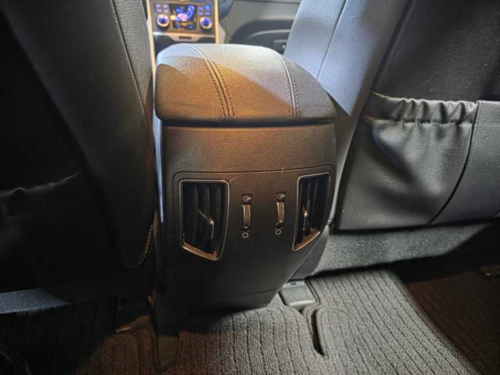 HYUNDAI Sonata - Vista 9