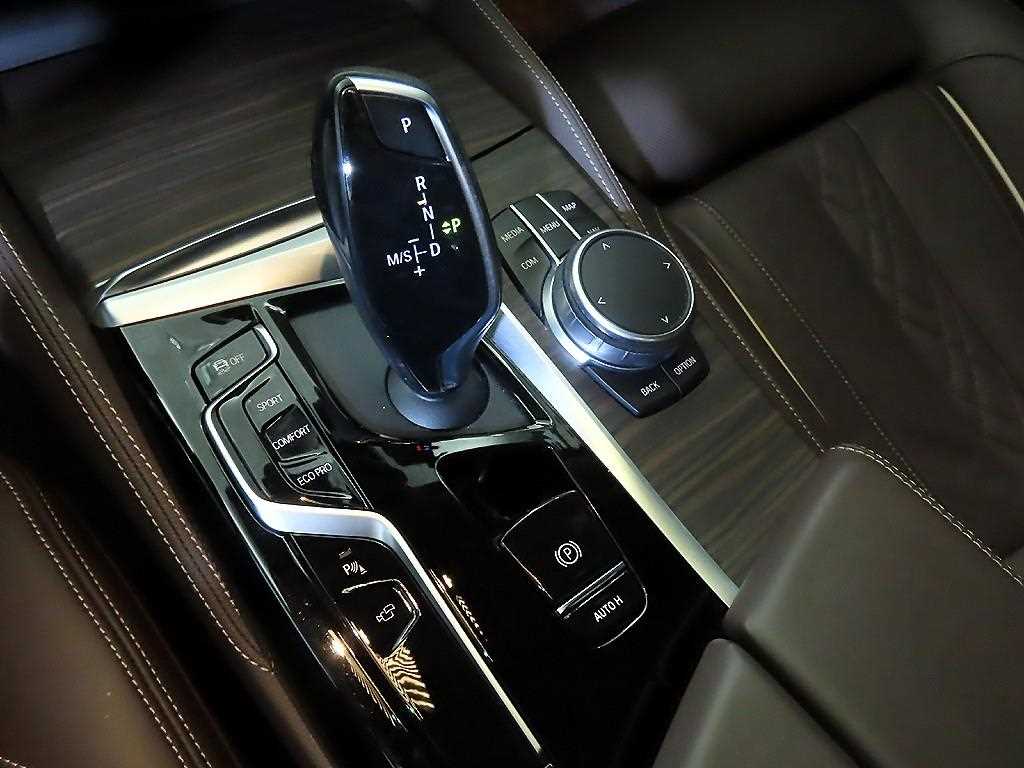 BMW 5 Series - Vista 12