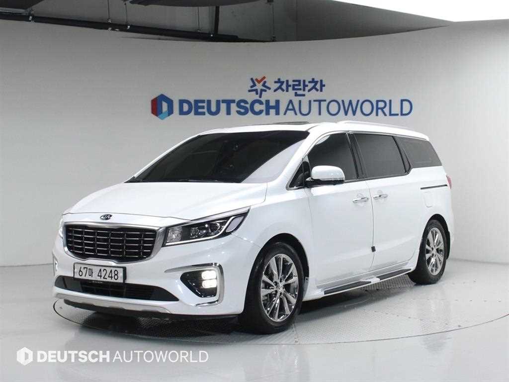 KIA Carnival - Vista 3