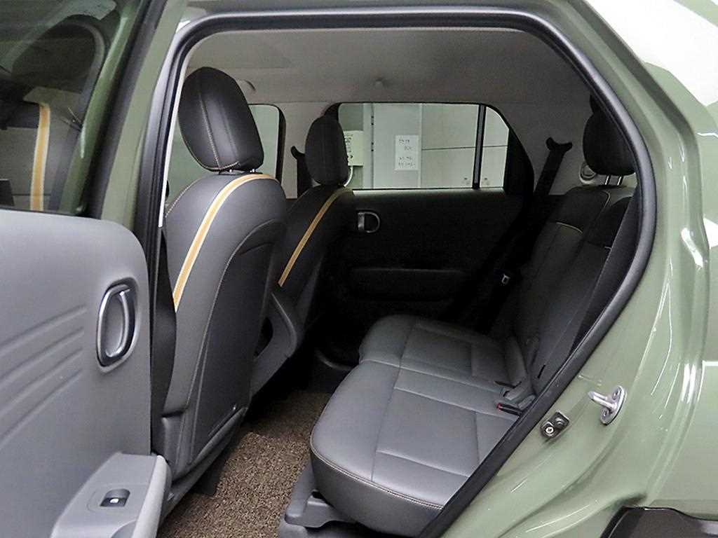 HYUNDAI Casper - Vista 6