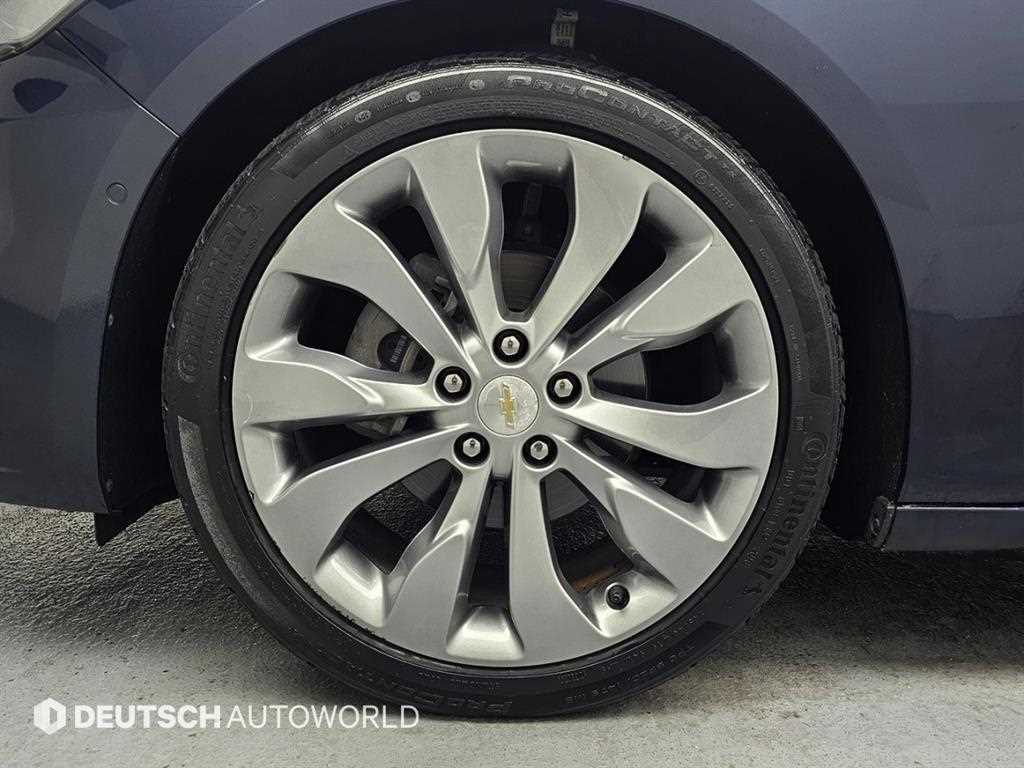 Chevrolet Malibu - Vista 4