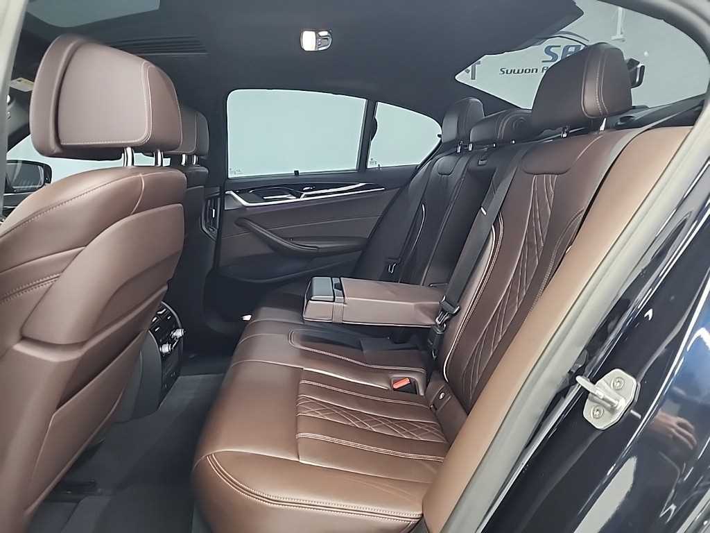 BMW 5 Series - Vista 12