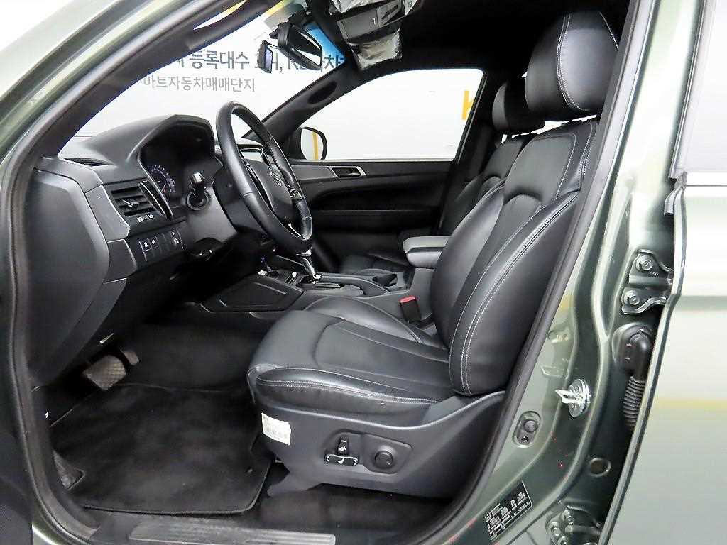 Ssangyong Rexton - Vista 5