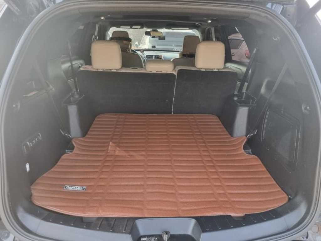 Ford Explorer - Vista 12