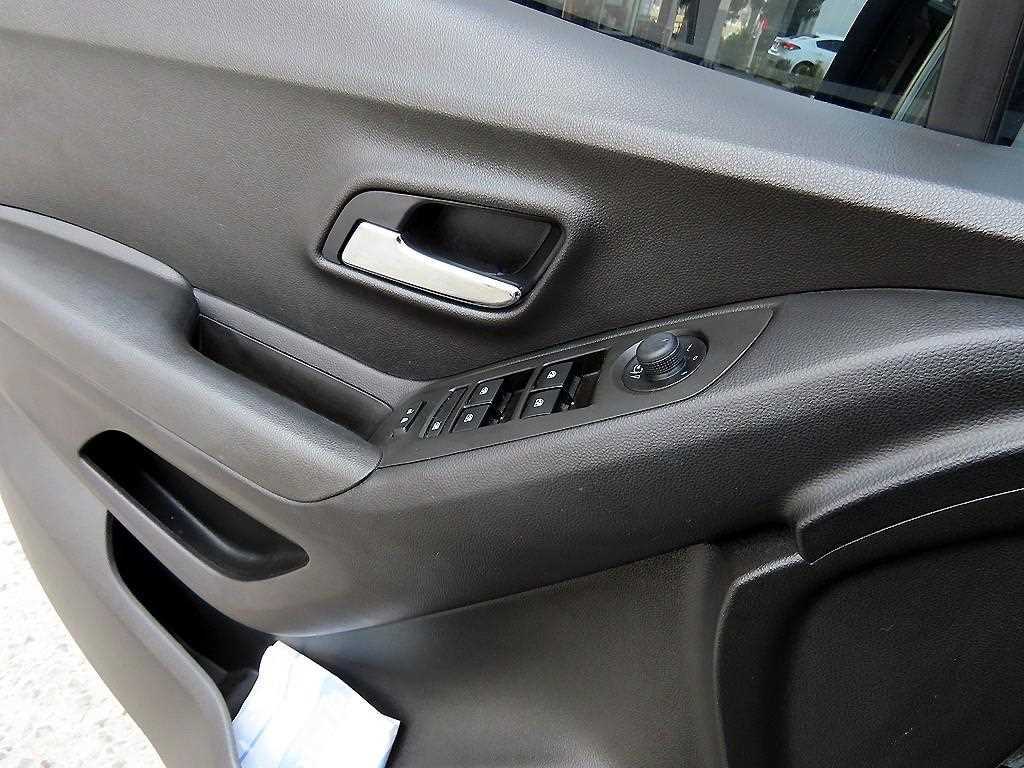 Chevrolet Trax - Vista 11