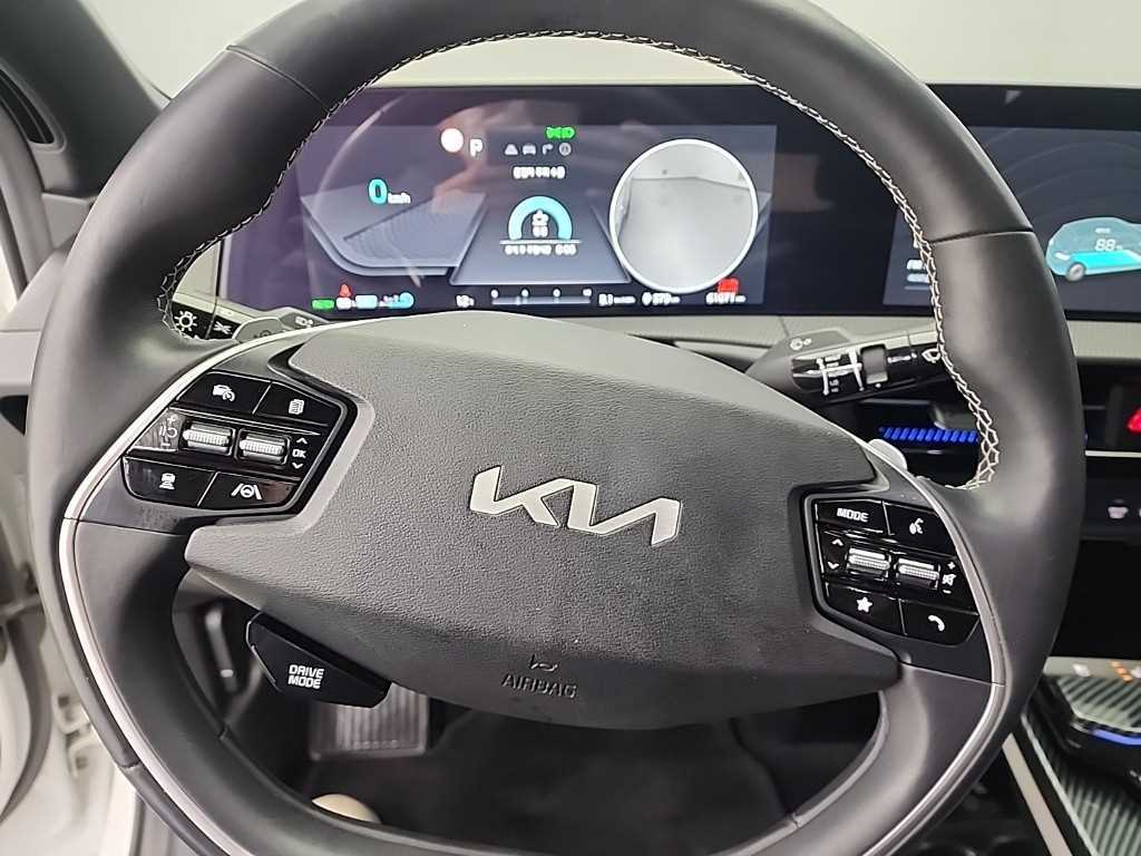 KIA EV6 - Vista 9