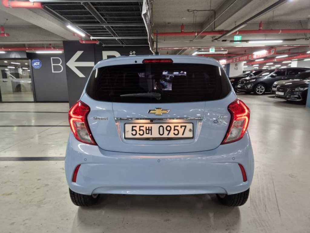 Chevrolet Spark - Vista 4