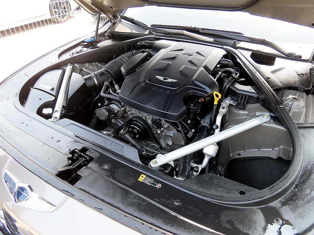 Genesis G90 2019 Plateado - Importación desde Corea - HF Imports Iquique - Foto 19