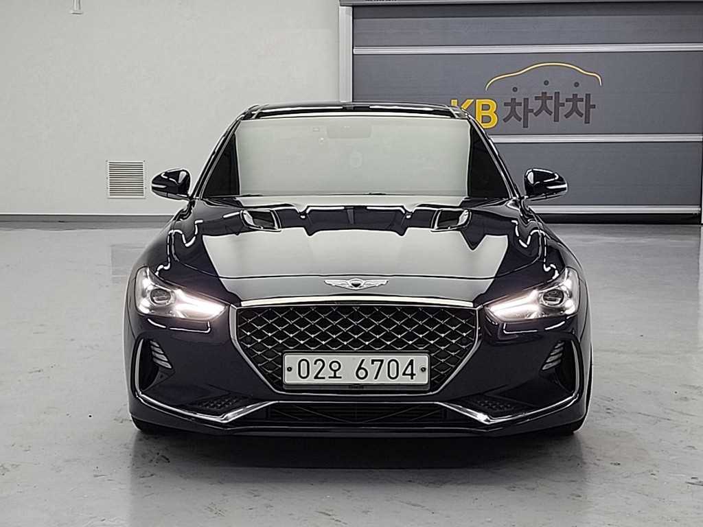 Genesis G70 - Vista 2