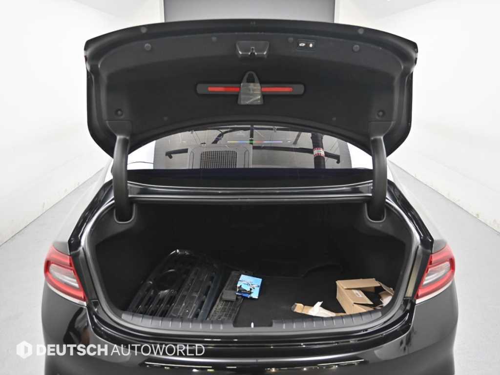 HYUNDAI Grandeur 2017 Negro - Importación desde Corea - HF Imports Iquique - Foto 19