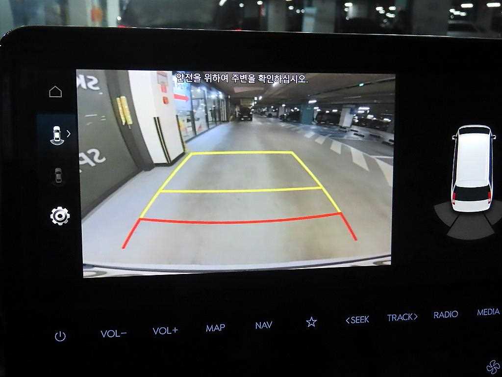 HYUNDAI Staria 2023 Blanco - Importación desde Corea - HF Imports Iquique - Foto 16