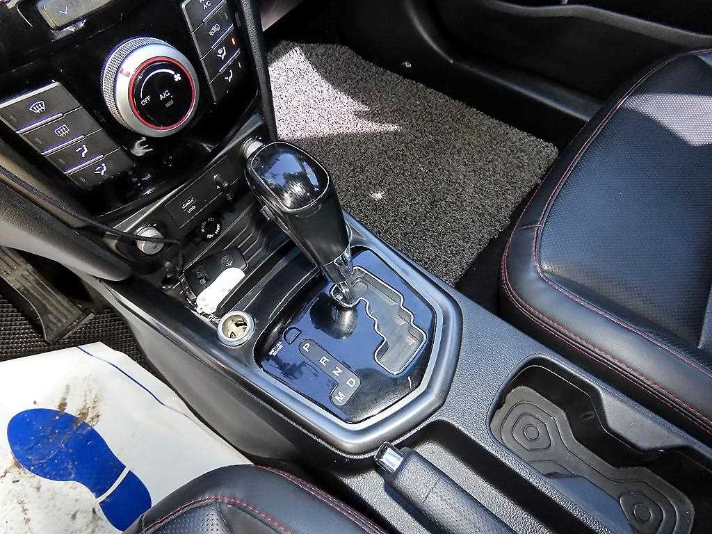 Ssangyong Tivoli - Vista 10