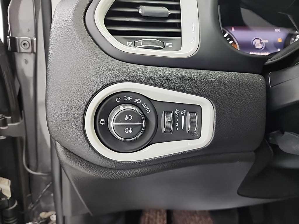 Jeep Renegade 2017 Negro - Importación desde Corea - HF Imports Iquique - Foto 19