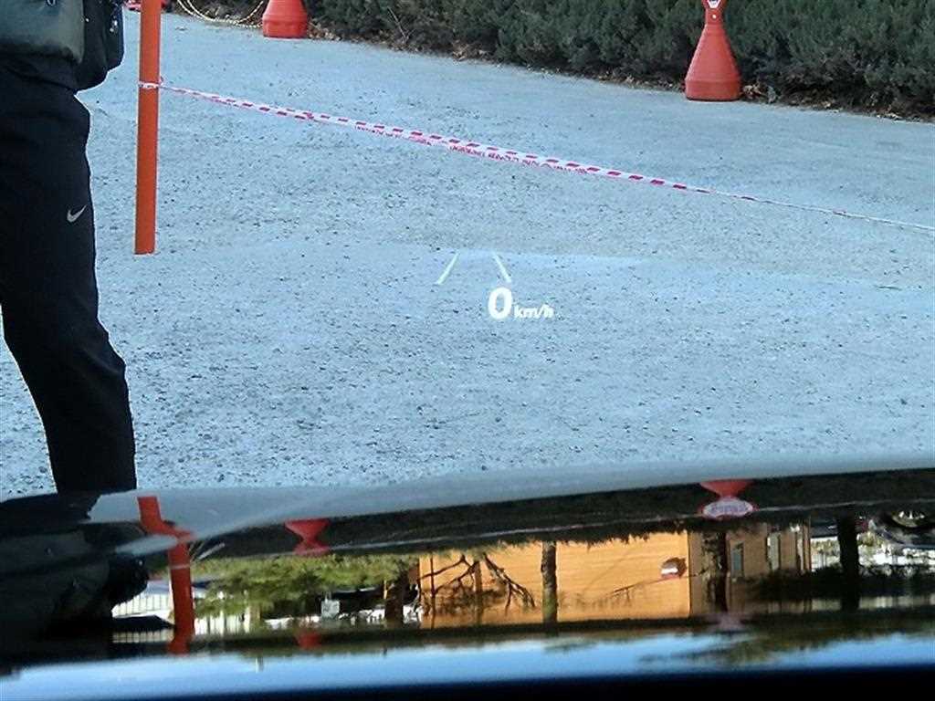 HYUNDAI Grandeur - Vista 10