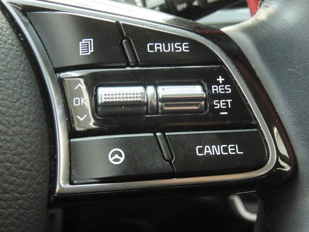 KIA Seltos 2020 Negro - Importación desde Corea - HF Imports Iquique - Foto 17